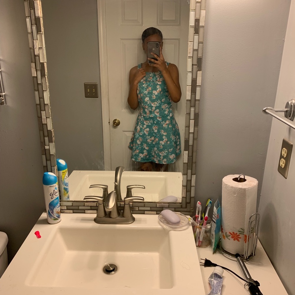2 piece set . - Picture 7 of 7
